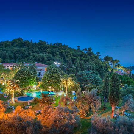 Hotel Rivijera Petrovac Buitenkant foto